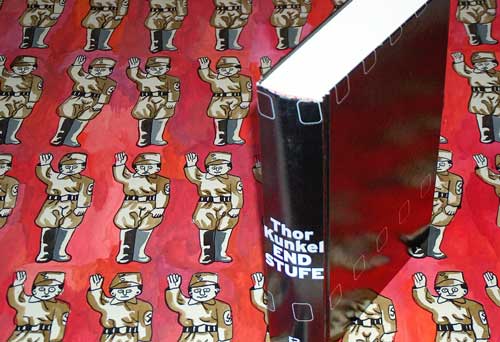 Der schwarze Spiegel &raquo;Endstufe&laquo; und &raquo;Sechsundufzich kleine Nazis&laquo;